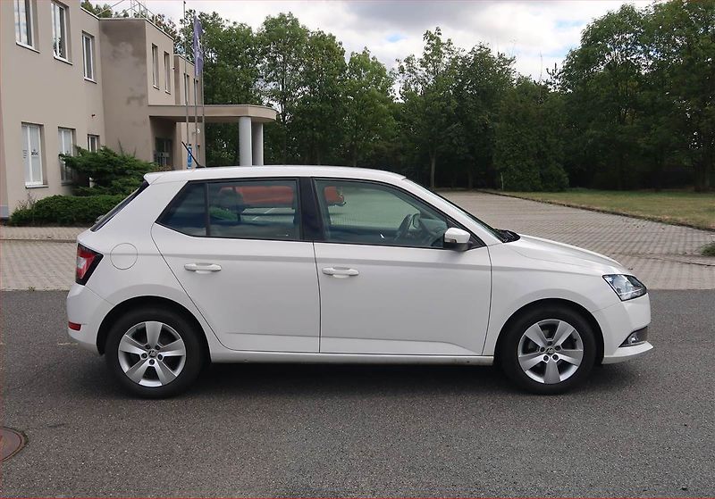 Škoda Fabia (2021) Ambition 1.0 TSI, ČR,1.maj - fotka 6 z 17