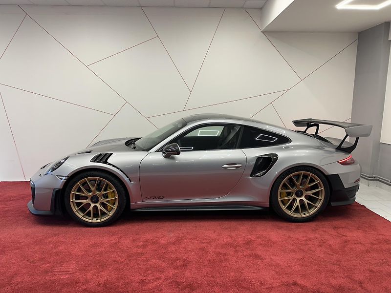 Porsche 911 (2018) GT2RS WEISSACH*LIFT*TOP - fotka 2 z 11