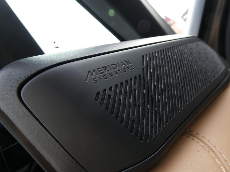 Land Rover Range Rover 3,0 Autobiography P460e - fotka 12 z 44