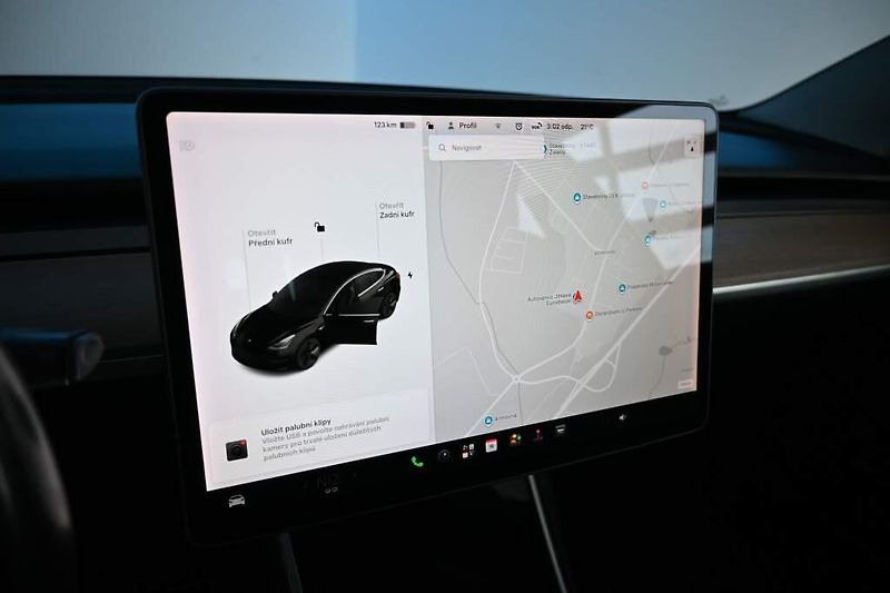Tesla Model 3 (2019) AWD DUALMOTOR 350 KW LED Kamer - fotka 16 z 36