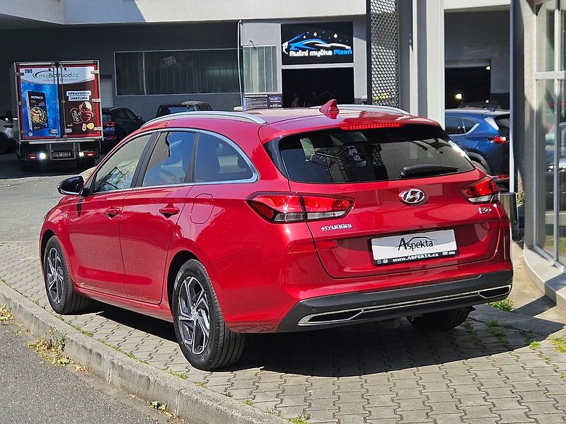 Hyundai i30 1,5 T-GDi 118kW,Smart,ČR,1.maj - fotka 3 z 35