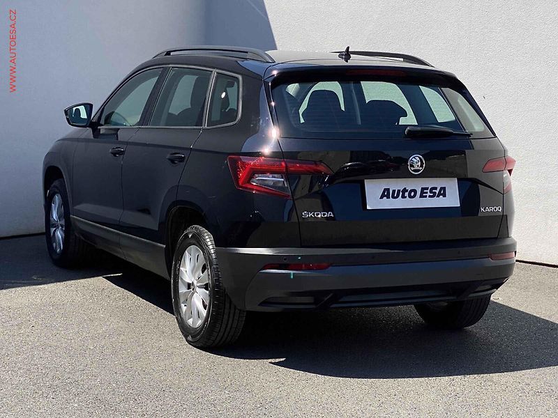 Škoda Karoq (2019) 1.5 TSi, Ambition, DSG, LED - fotka 6 z 18