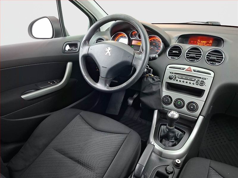 Peugeot 308 (2011) 1.6 HDi, Serv.kniha, nová STK - fotka 7 z 14