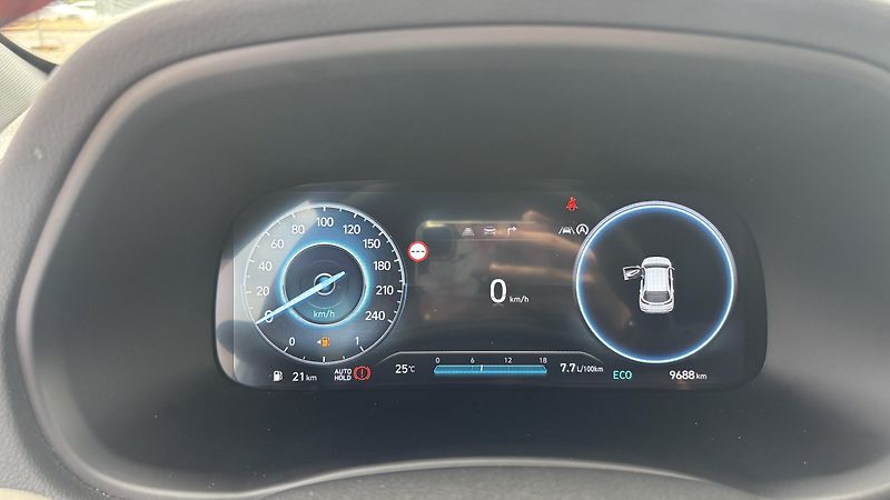Hyundai i30 (2025) Fastback 1,5 TGDI MT NLINE  - fotka 6 z 10