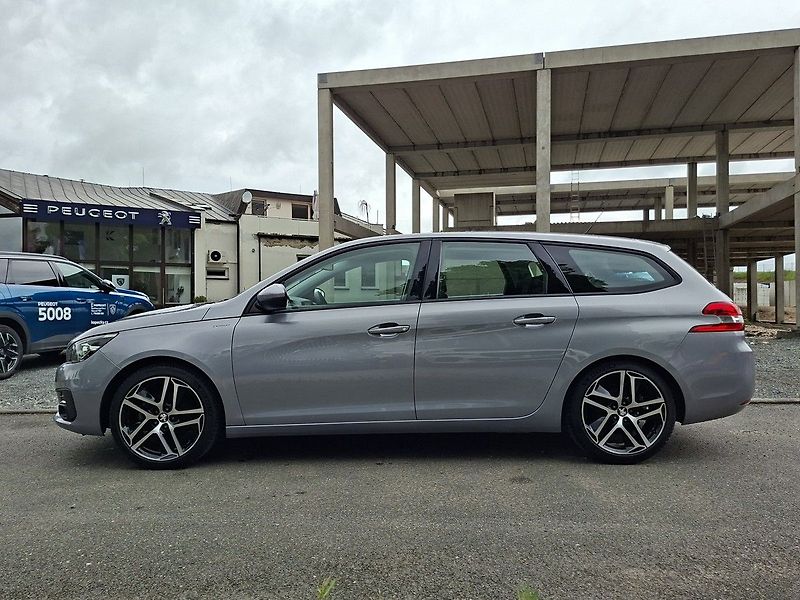 Peugeot 308 SW ACTIVE PACK 1.5 BHDi 130k M - fotka 4 z 26