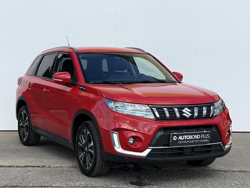 Suzuki Vitara 1.4 BoosterJet 95kW Elegance - fotka 6 z 23