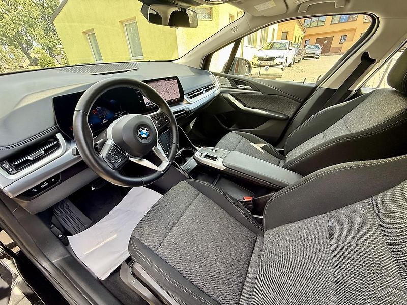 BMW Řada 2 (2023) 223i xDrive 218k 360° Koup.ČR - fotka 8 z 25