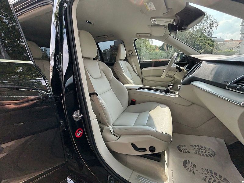Volvo XC90 D5/2019/MOMENTUM.DPH.ZÁRUKA 12 - fotka 26 z 58