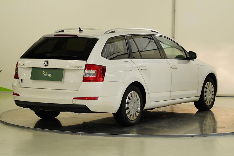Škoda Octavia - fotka 2 z 6