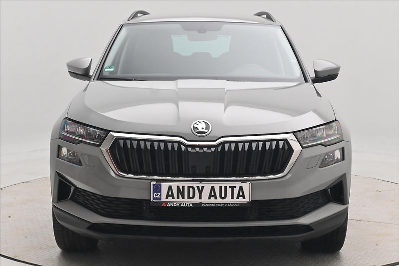 Škoda Karoq 2,0 TDI 110 kW 4x4 DSG Style Z - fotka 2 z 30