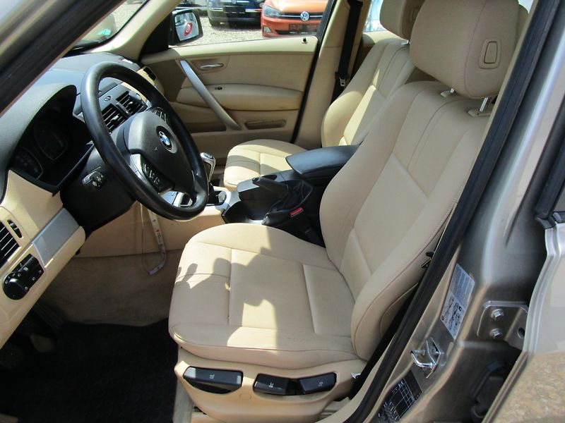 BMW X3 2,0D-130KW- 4x4 - fotka 7 z 16
