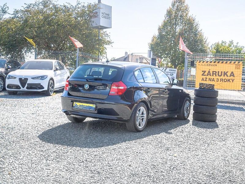BMW Řada 1 (2010) 116i 90KW – 2x KOLA - fotka 5 z 43
