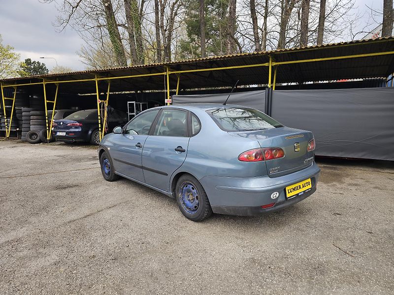 Seat Cordoba (2005) 1.2 HTP KLIMA - fotka 2 z 10