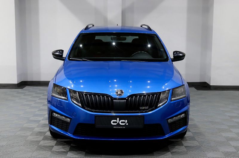 Škoda Octavia 3 FL Combi 2.0 TSI 169 kW RS - fotka 3 z 39