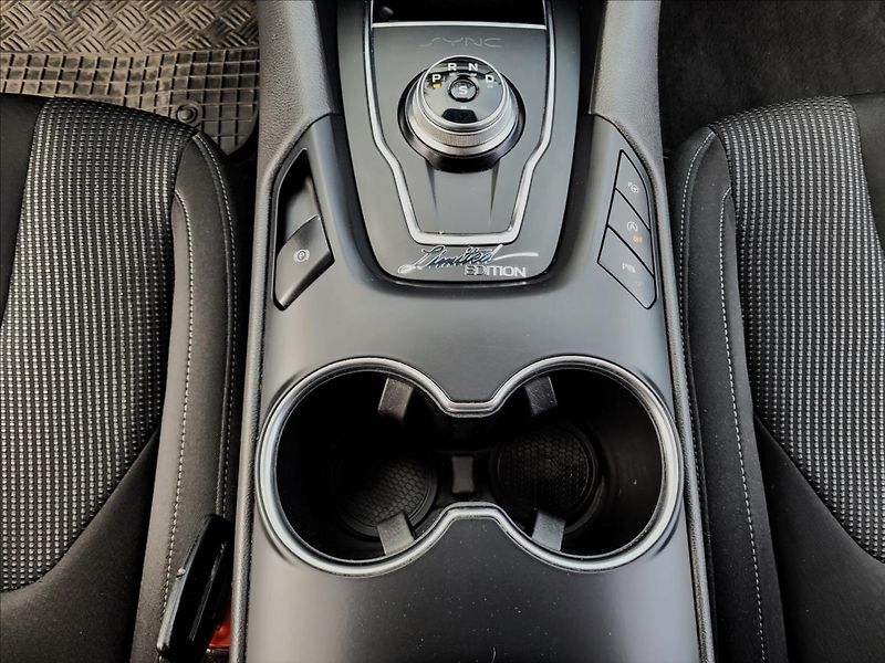 Ford Mondeo 2,0 DA,Limited,xenon,navi,výhř - fotka 34 z 50