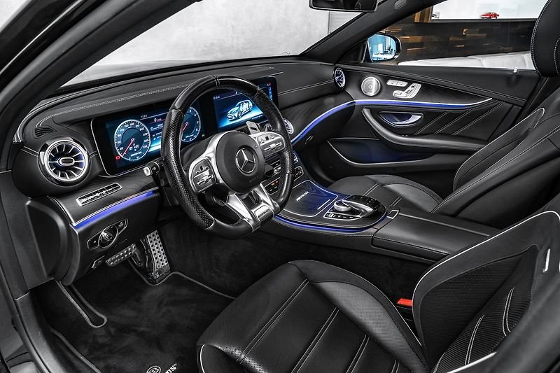 Mercedes-Benz Třídy E Brabus 700PS - fotka 13 z 28