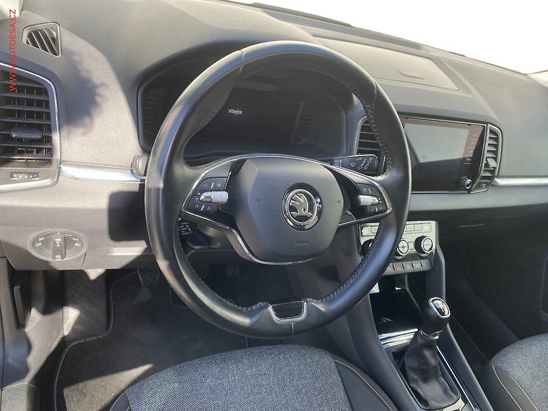 Škoda Karoq (2021) 1.5 TSi, Clever, LED, navi - fotka 12 z 17
