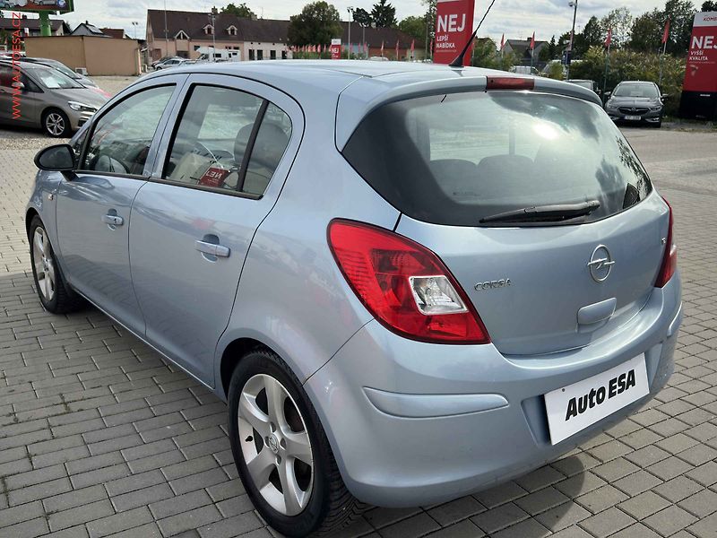 Opel Corsa (2008) 1.2 16V, 1.maj, AC, STK5/28 - fotka 6 z 16