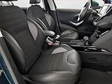 Peugeot 2008 (2018) 1.2 PureTech, Automat - náhled 9