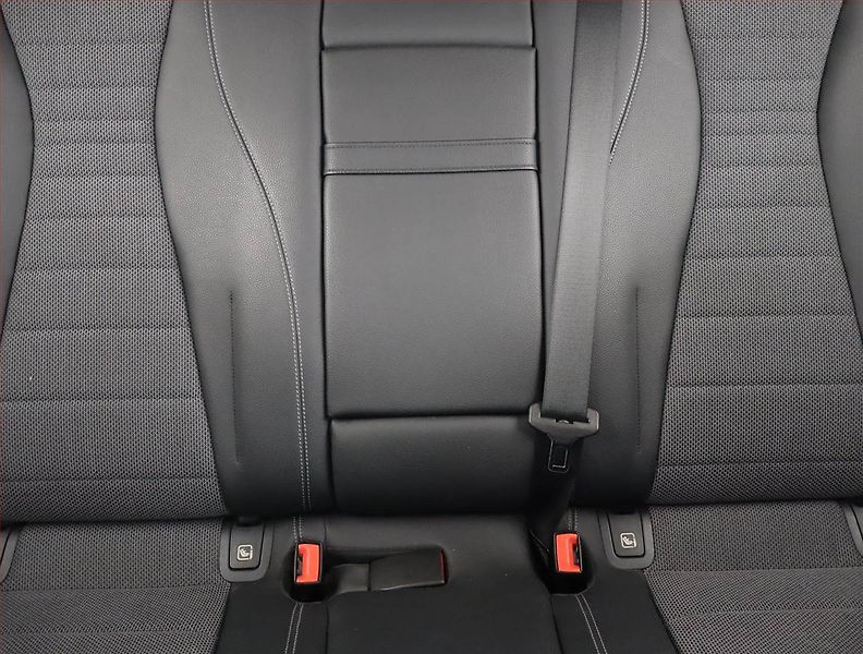 Mercedes-Benz Třídy E (2017) E 220 d, Automat, Kůže, Navi - fotka 10 z 26