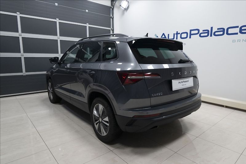 Škoda Karoq 2,0 TDI DSG 4x4 NAVI KAMERA ČR - fotka 6 z 40
