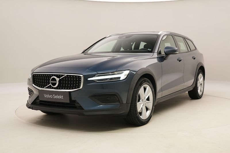 Volvo V60 CC B4 AWD BRIGHT PLUS AUT  - fotografie inzerátu