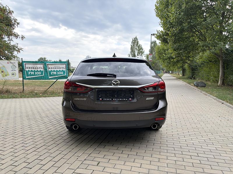Mazda 6 2.2 D SKYACTIVE 110kw - fotka 9 z 31