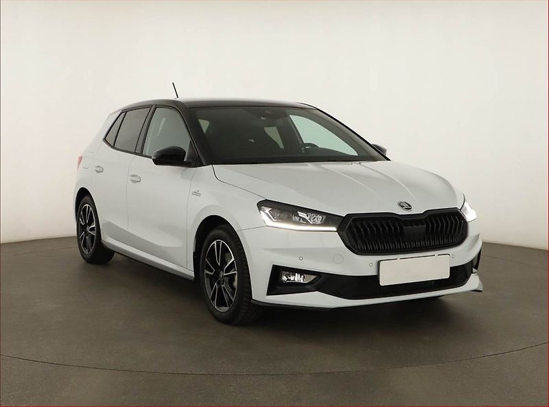 Škoda Fabia (2025) 1.0 TSI, Monte Carlo, FullLed - fotka 1 z 13