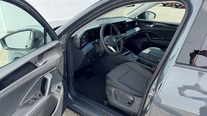 Volkswagen Tiguan (2025) People PHEV 19,7kWh  1,5TSi - fotka 5 z 25