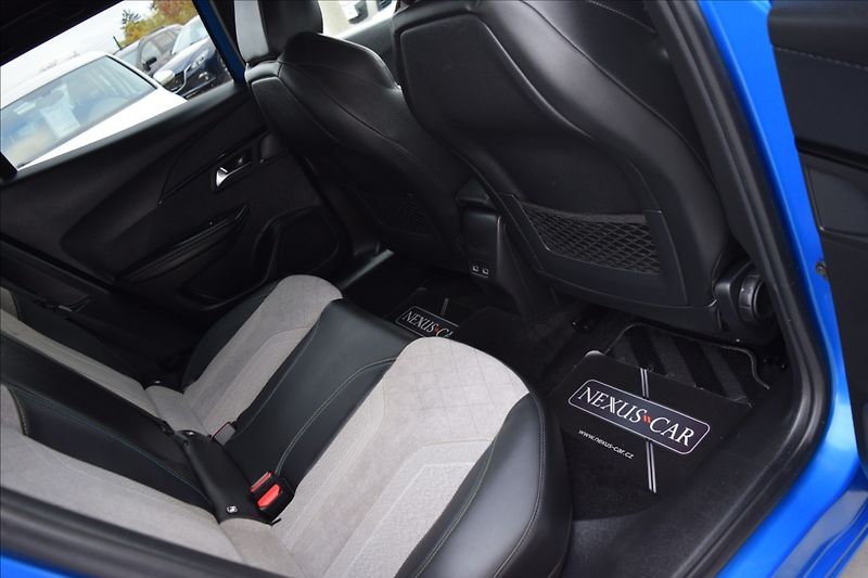 Peugeot 2008 0,0 100KW GT NAVI 360° KAMERA - fotka 19 z 47