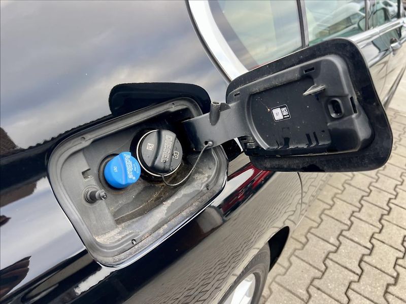 BMW Řada 7 3,0 730d xDrive záruka 2027 - fotka 61 z 61