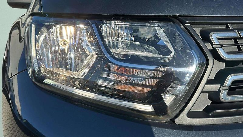Dacia Duster II Prestige 1,0 TCe 74kW MT5/3 - fotka 25 z 27