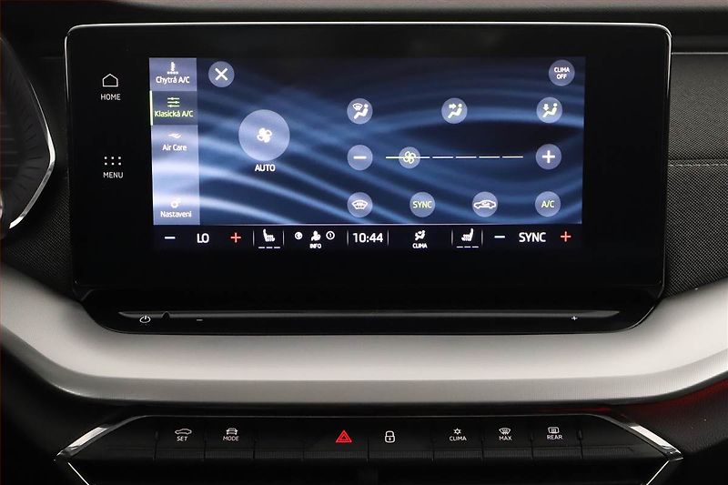 Škoda Octavia (2023) Style 1.5 TSI, ČR,1.maj - fotka 15 z 17