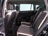 Volkswagen Tiguan (2022) EDICE URBAN 2.0TDI 110KW 4x4 D - náhled 14