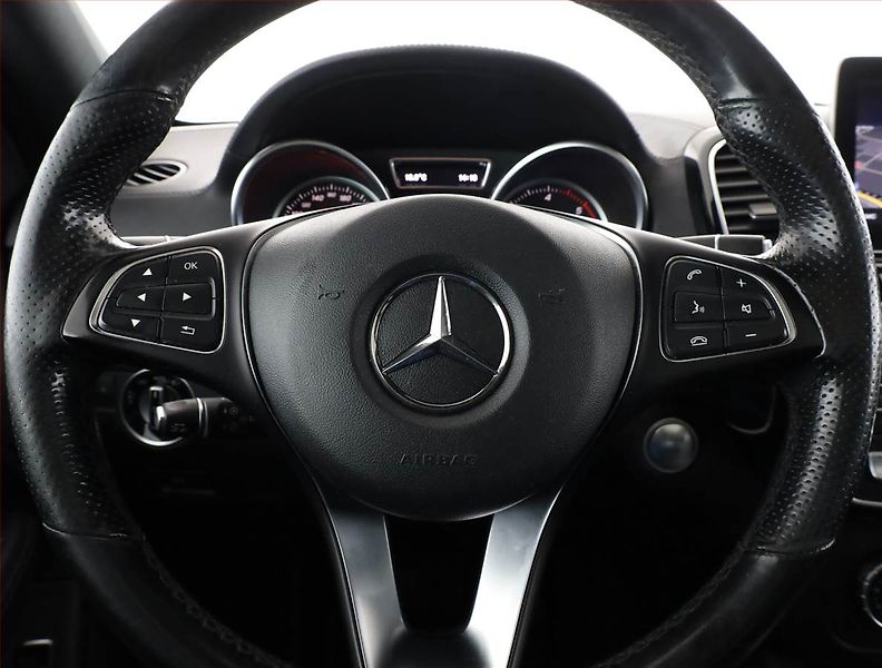 Mercedes-Benz GLE (2018) 350 d 4MATIC - fotka 8 z 20