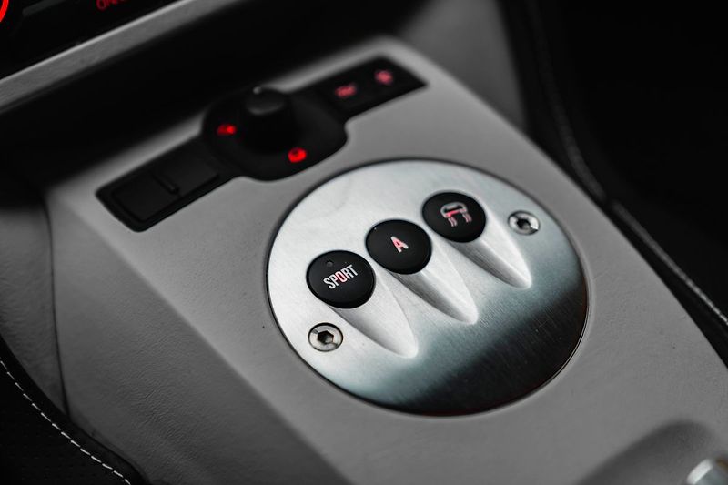 Lamborghini Gallardo 5.0 SE, 142/250, Lift, Kamera, - fotka 24 z 40