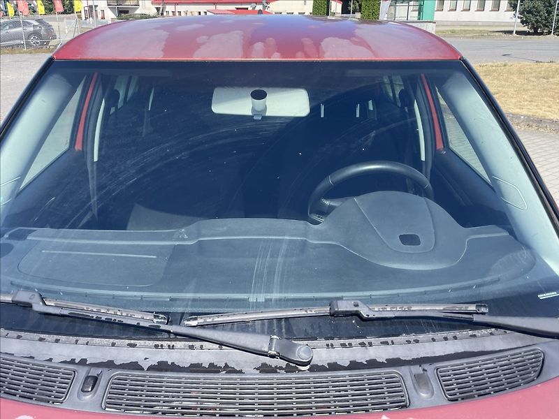Škoda Fabia 1,4 i 16V Klima Elegance Klima - fotka 28 z 41