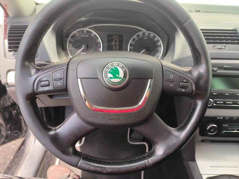 Škoda Octavia (2012) 1.4 TSI, ČR, servis.kniha - fotka 13 z 19