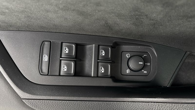 Škoda Kodiaq 2.0 TDI DSG 4x4 Sportline Excl - fotka 23 z 31