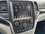 Jeep Grand Cherokee (2017) 3.0 CRD AWD Aut. Summit - náhled 18