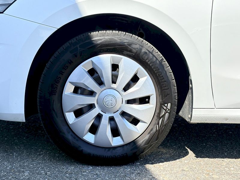 Škoda Fabia (2025) 1.0 TSI / 70 kW / SELECTION - fotka 19 z 24