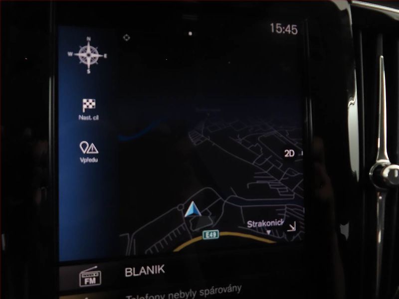Volvo V90 (2018) Cross Country - fotka 15 z 17