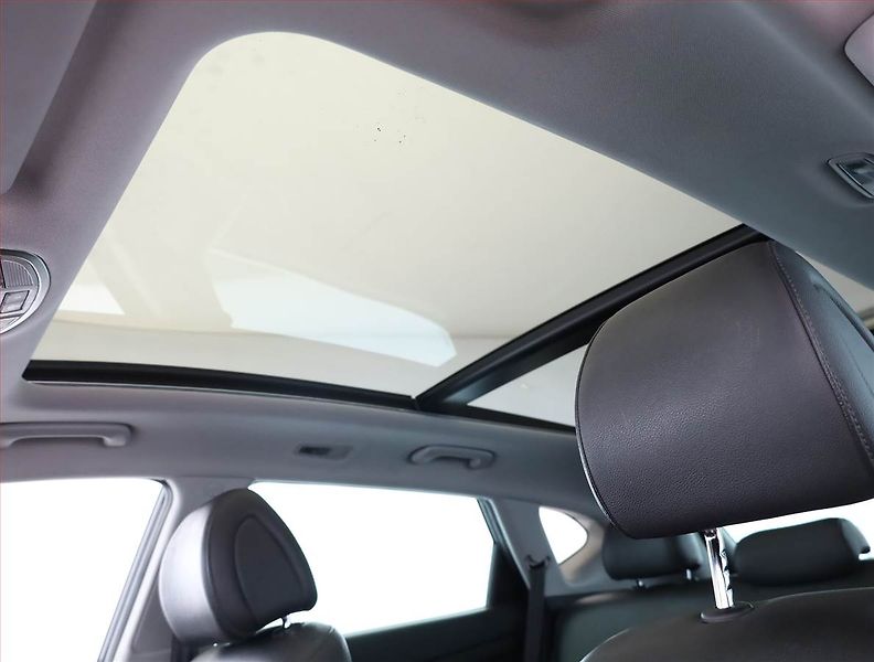 Hyundai Tucson (2016) Style 2.0 CRDi, 4X4, Automat - fotka 17 z 19