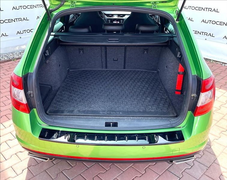Škoda Octavia 2,0 TDI RS135kw Challenge - fotka 10 z 23