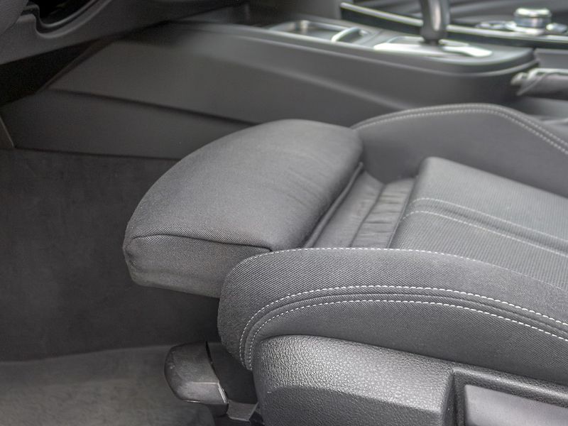 BMW Řada 3 (2017) 325D 165KW NAVI – LED - fotka 17 z 48