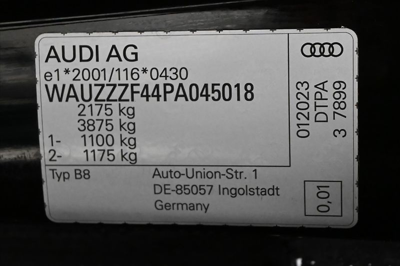 Audi A4 2,0 40TDI 150 kW S-Tronic Záru - fotka 12 z 34