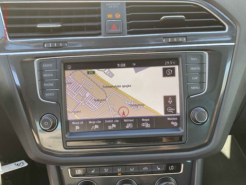 Volkswagen Tiguan (2016) 2.0 TDi, Highline, LED, TZ - fotka 17 z 19