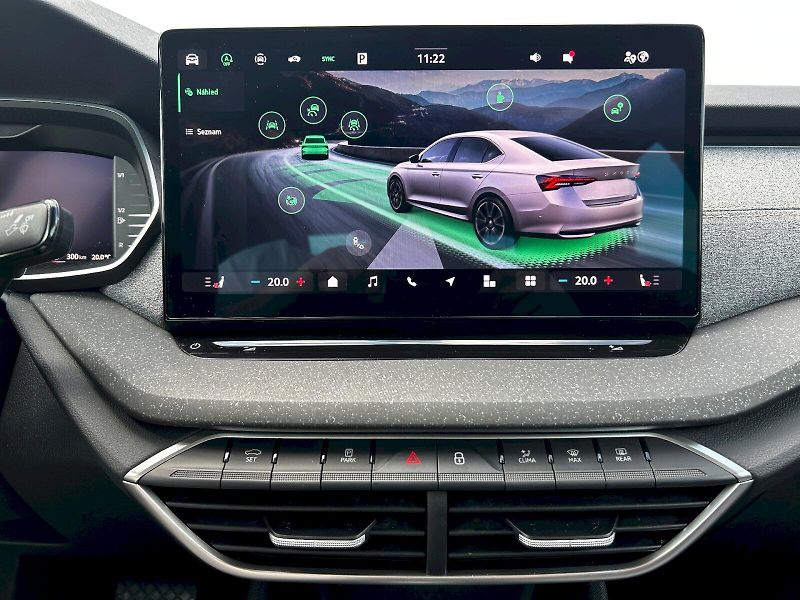 Škoda Octavia (2024) 1.5 TSI 110kW MHEV DSG Top Sel - fotka 17 z 33