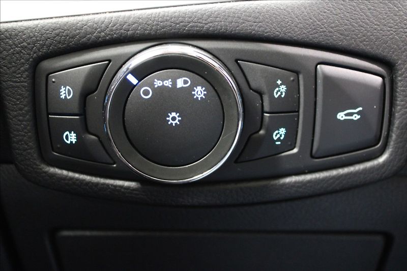 Ford S-MAX 1,5 EcoBoost PANORAMA 1.majite - fotka 15 z 40