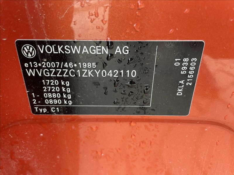 Volkswagen T-Cross 1,0 TSi 70kw Radar Klima odp. - fotka 6 z 13